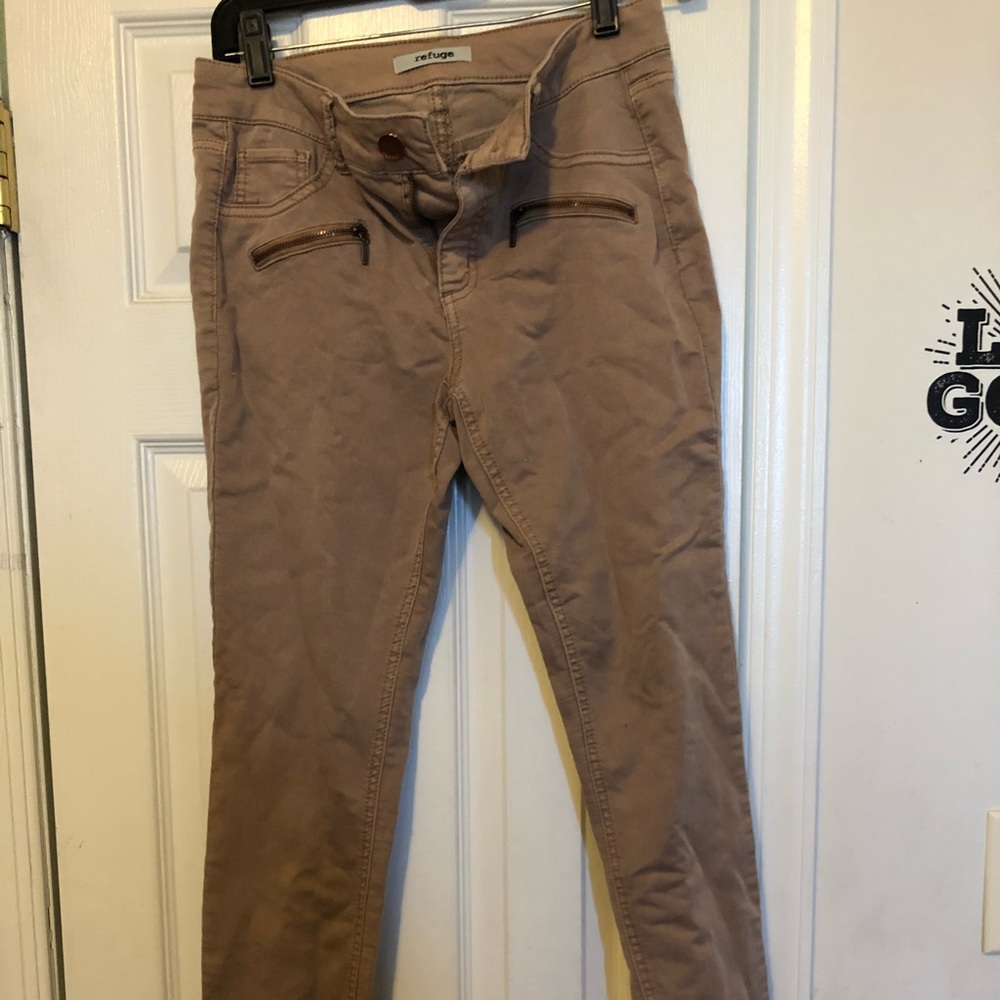 Khaki pant
